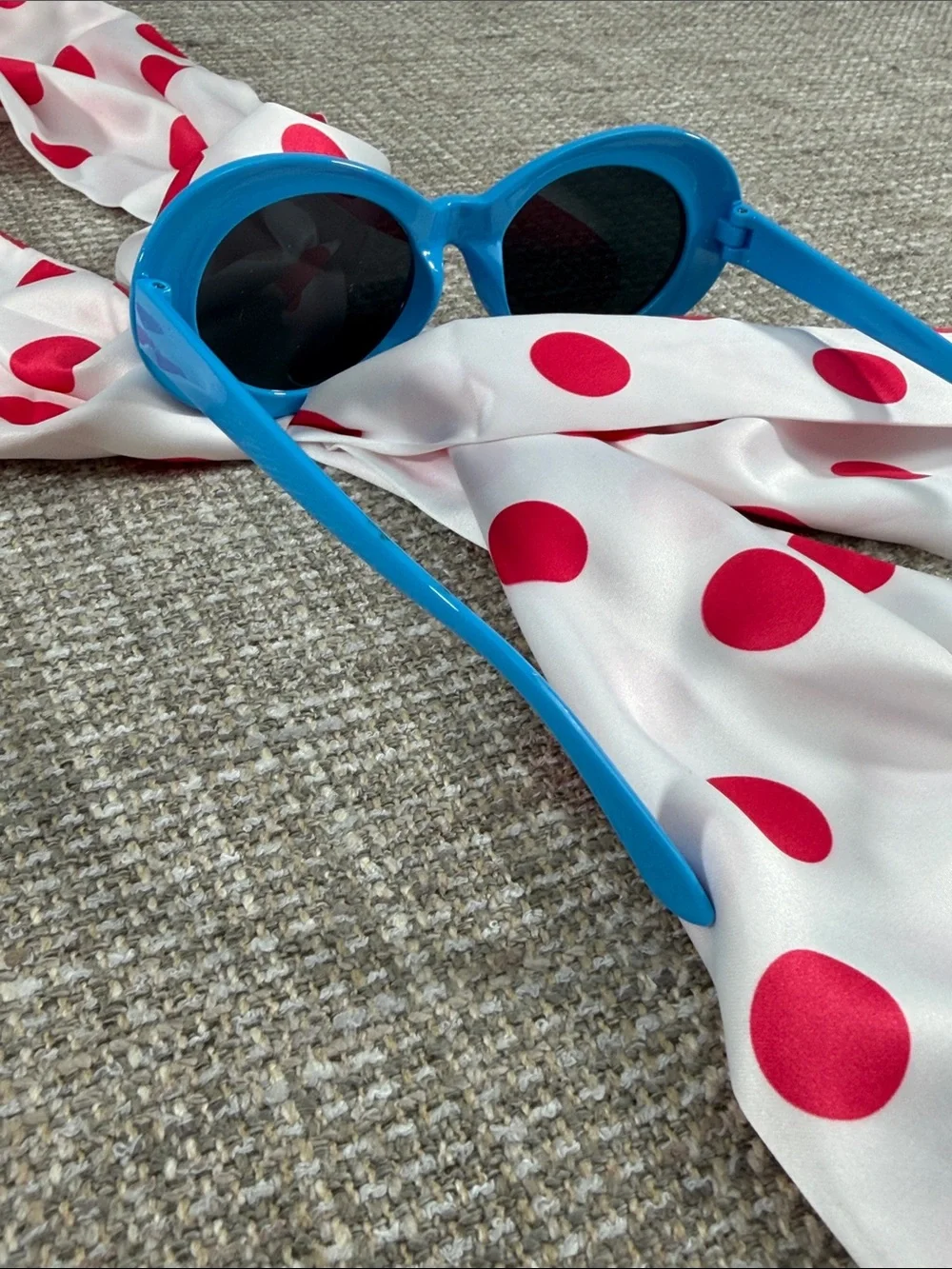 Polka Dot Hair Scarf - Pink on White and blue frame sunglasses 80’s 90’s Ya2K